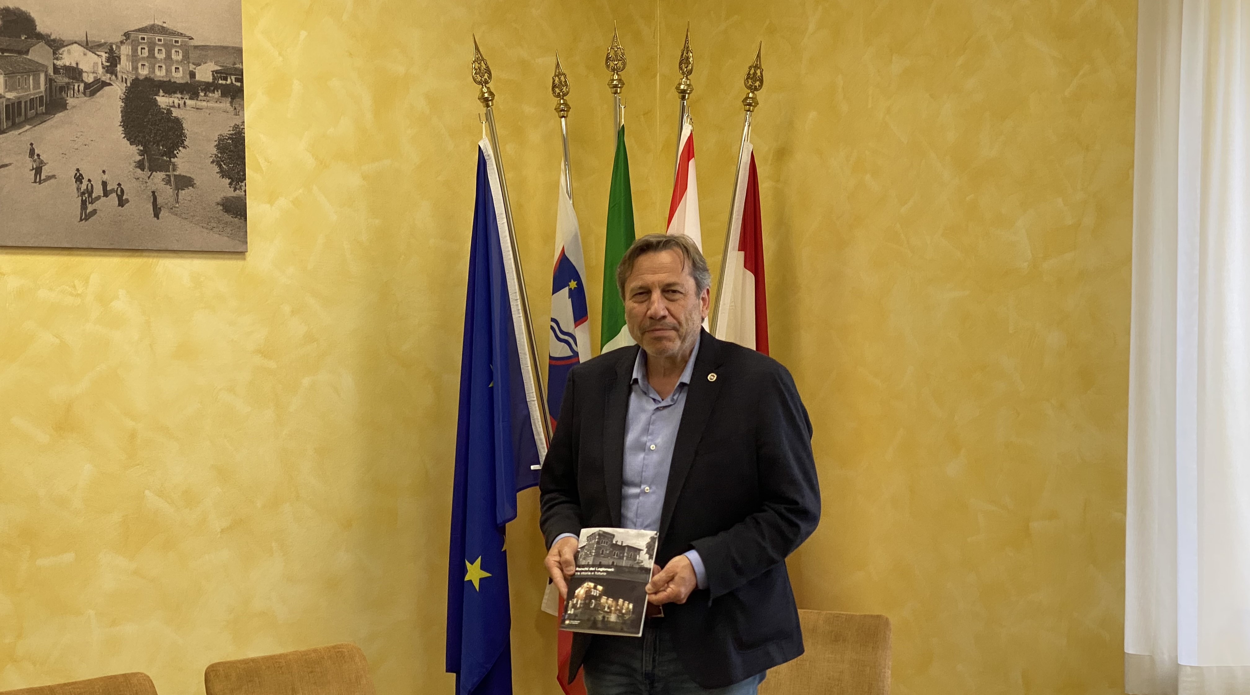 Copertina per «Benvenuto ostaggio del Pd»: a Ronchi l'ex sindaco Vecchiet attende la nuova giunta